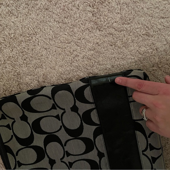 Coach Vintage Black & Gray Signature shoulder bag, leather/canvas, serial number - Picture 9 of 13